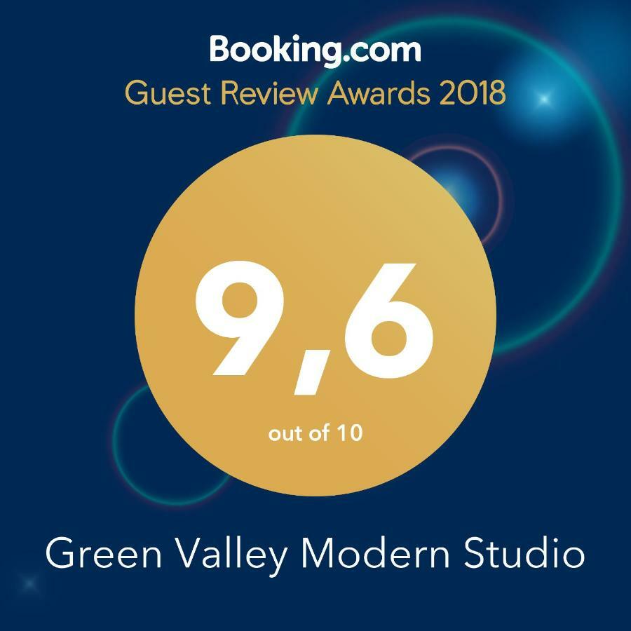Green Valley Modern Studio Лимасол Екстериор снимка